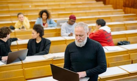 Examen HiSET en Paterson: Guía Completa para Adultos